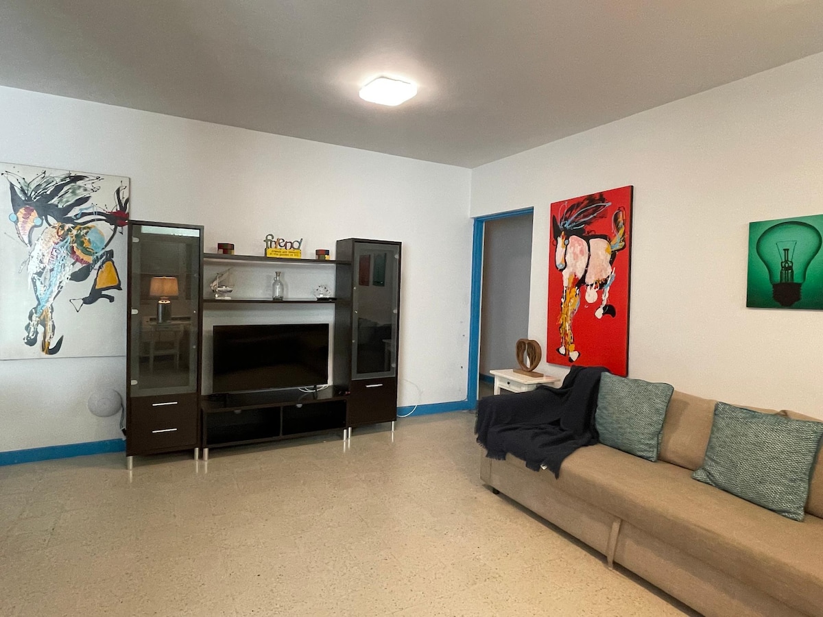 Condado Beach 1BR AC Wi-Fi Great Location