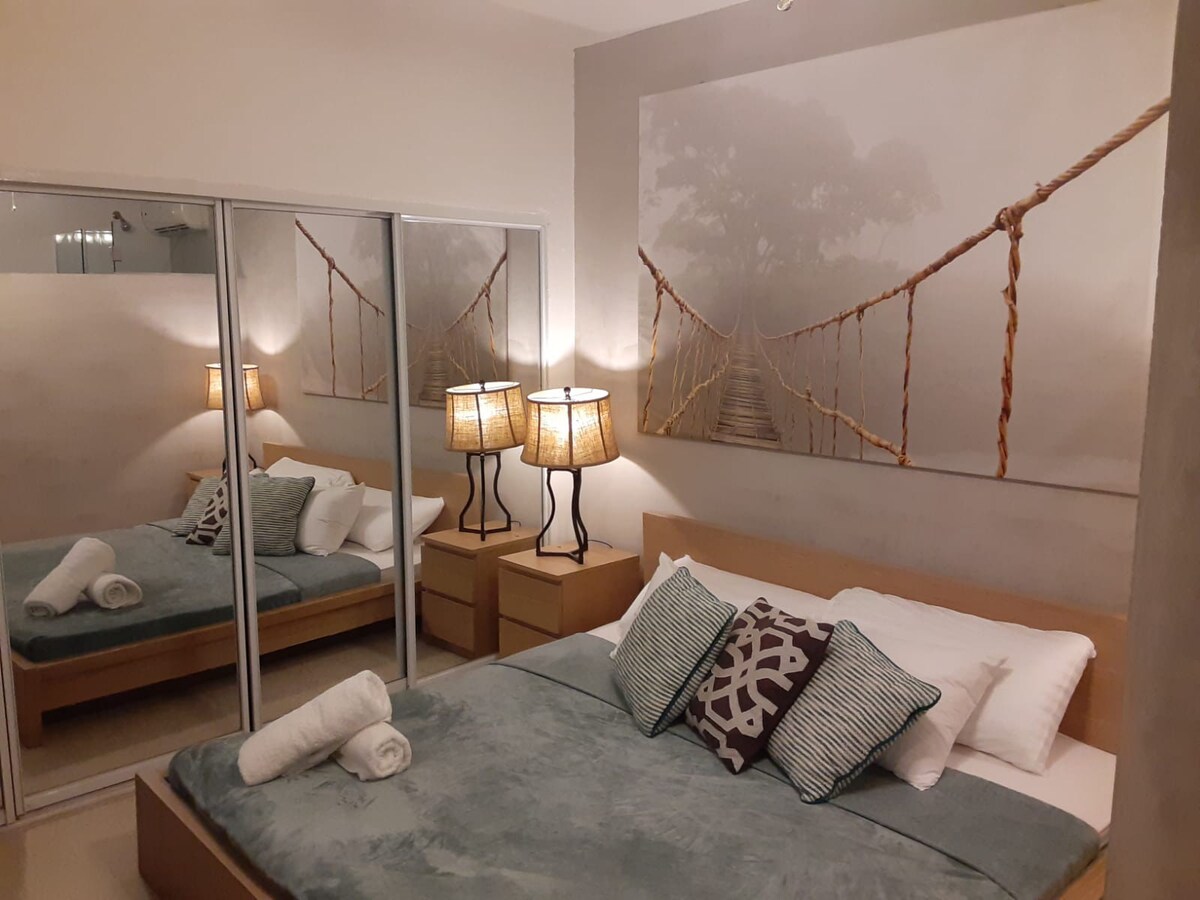Condado Apartment | 3BR | Walk to Beach | Wi-Fi